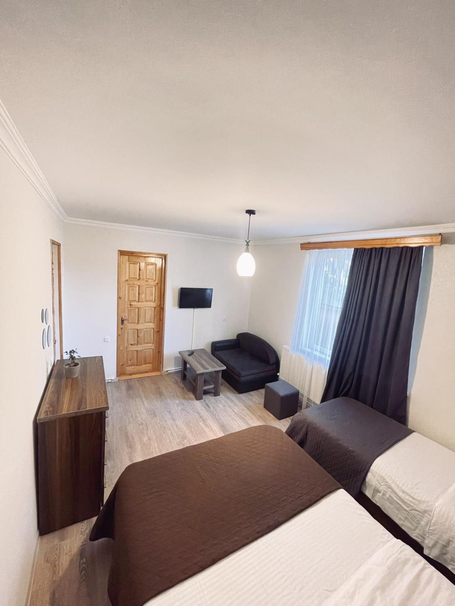Guest House On Meskheti Borzsomi Kültér fotó