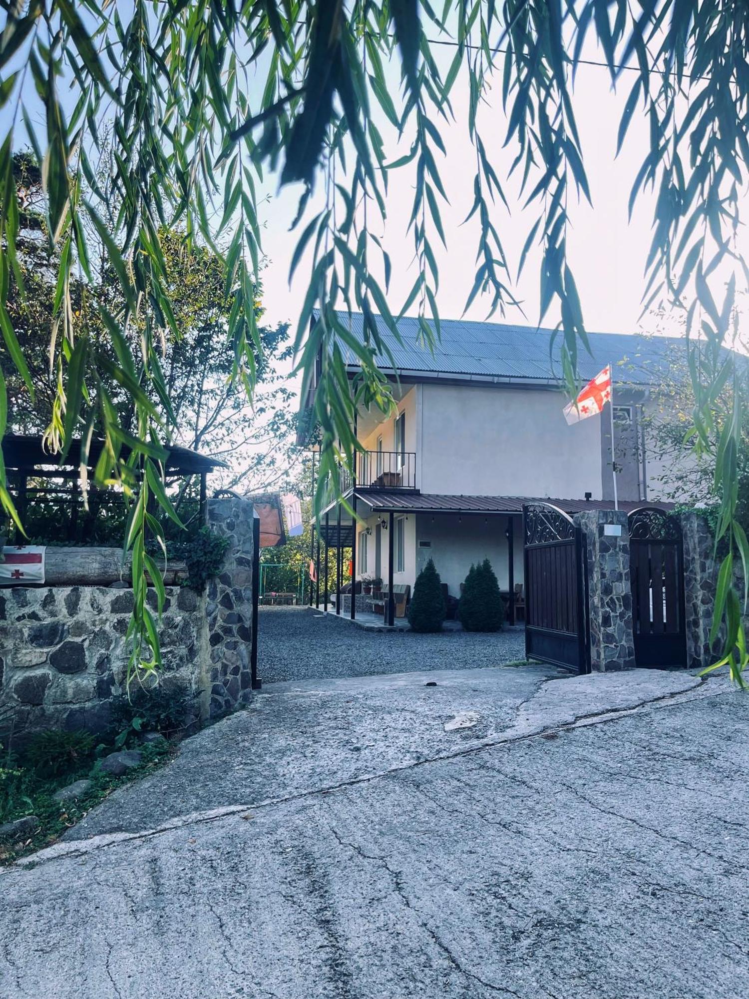 Guest House On Meskheti Borzsomi Kültér fotó